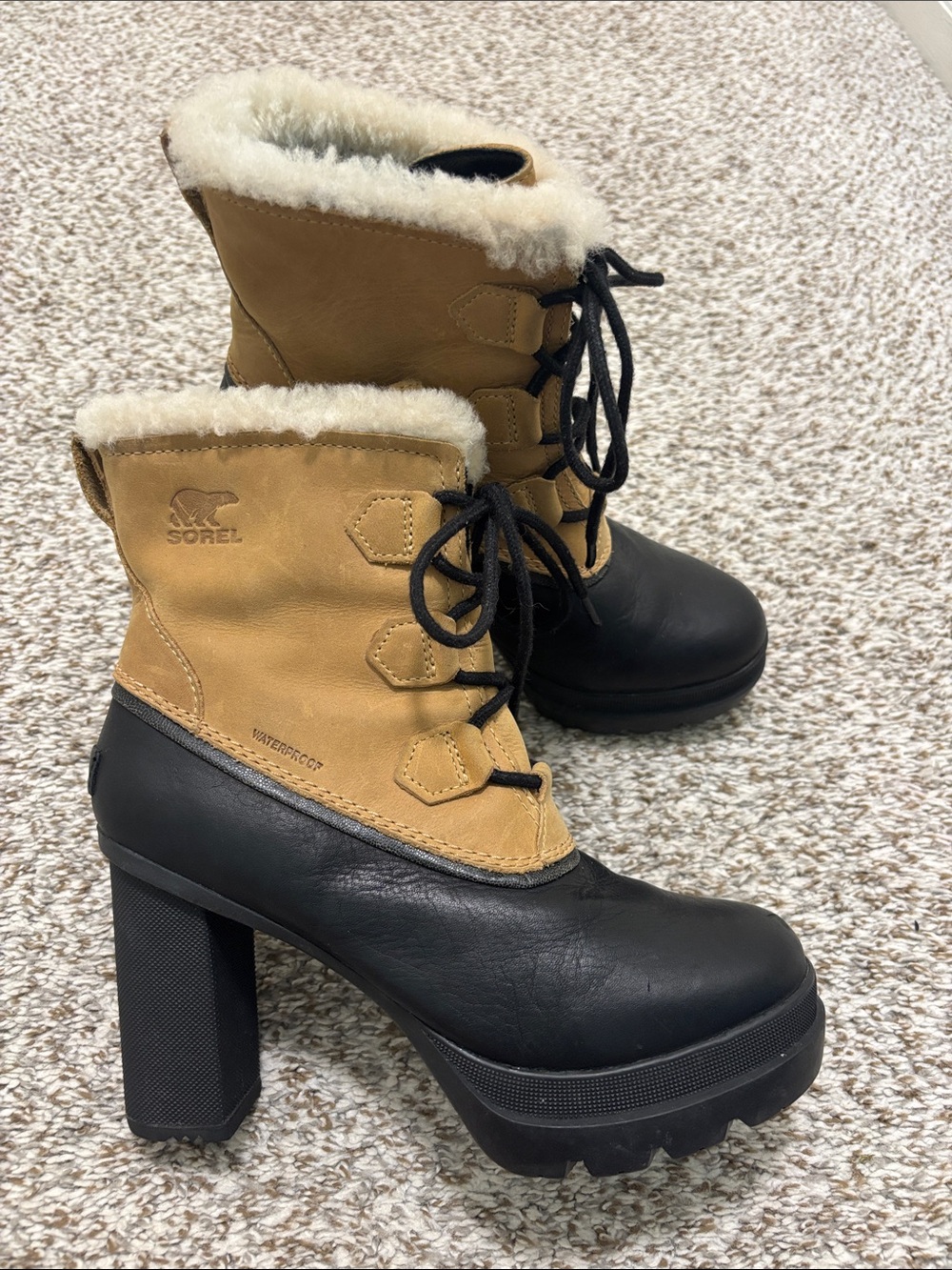 Sorel Dacie Lace Waterproof Heeled Boots 7.5